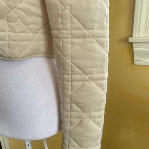 ASTR Ivory Quilted Cropped Blazer Jacket Women's XS - Picture 3 of 11